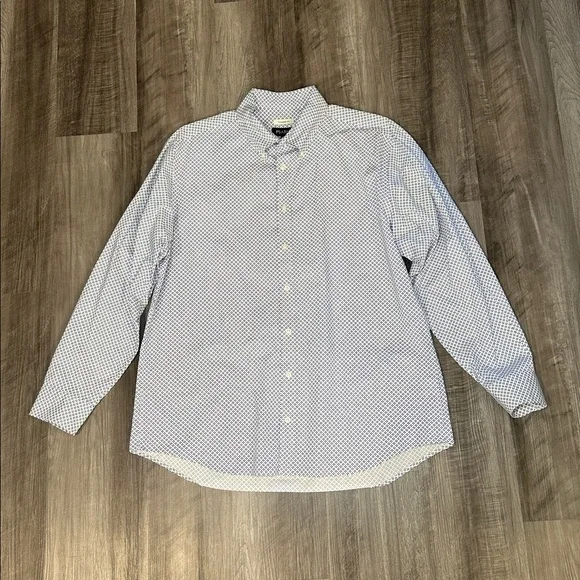 Jos. A. Bank Tailored Fit Geometric Long Sleeve Button Down - Large - Picture 2 of 6